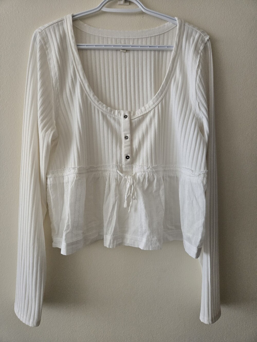 Pilcro XL White Ribbed With Lace Peplum Henley Long-Sleeve Cropped Top